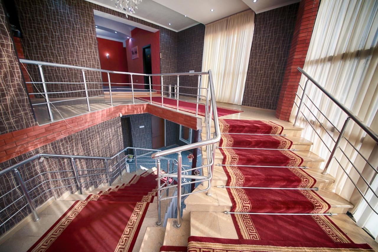 Hotel Tamari Kutaisi Exteriér fotografie